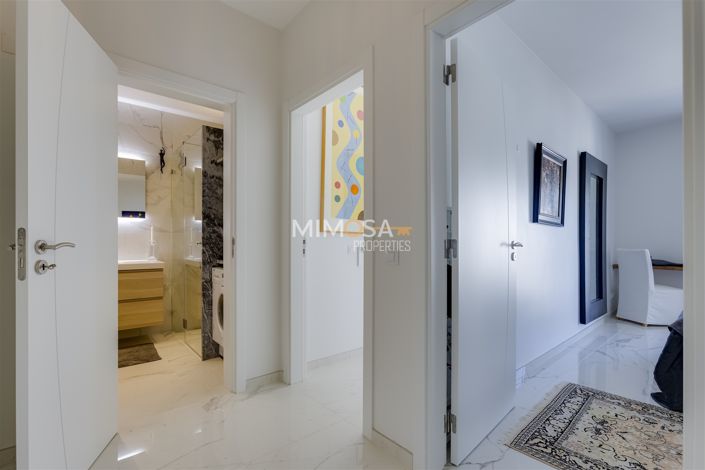 Image No.12-3 Bed Flat for sale