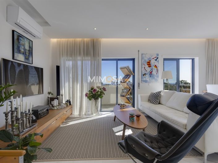 Image No.19-3 Bed Apartment for sale