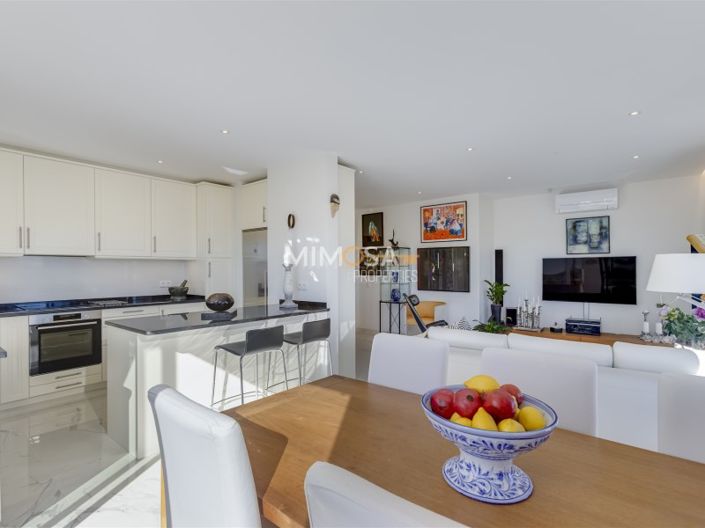 Image No.23-3 Bed Apartment for sale