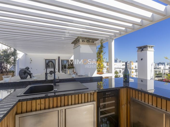 Image No.36-3 Bed Apartment for sale