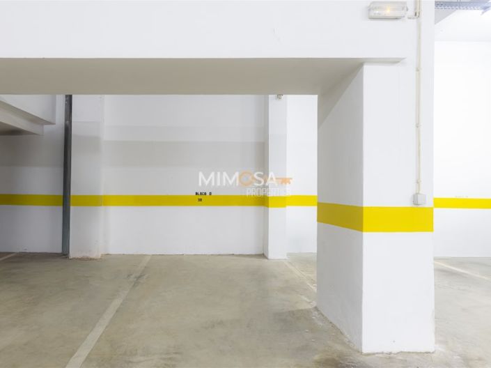 Image No.39-3 Bed Apartment for sale