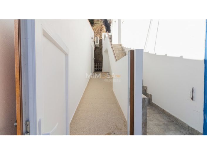 Image No.2-2 Bed House for sale