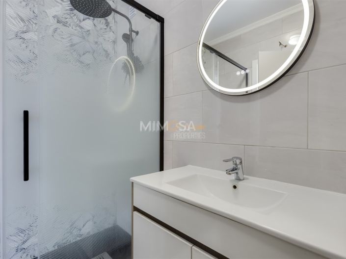 Image No.17-1 Bed Apartment for sale