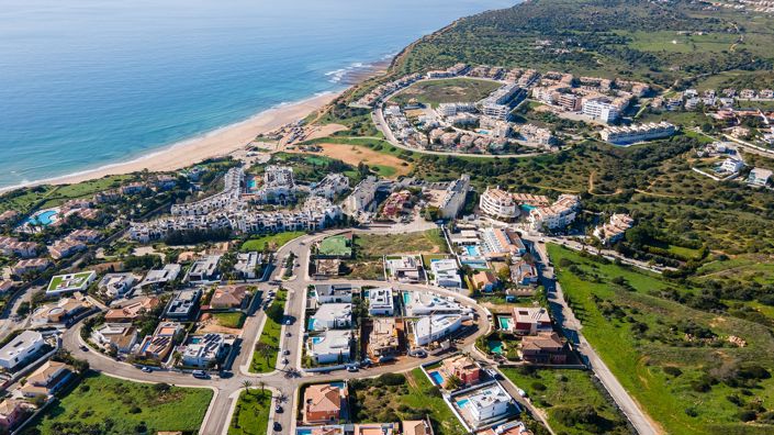 Image No.12-3 Bed House for sale