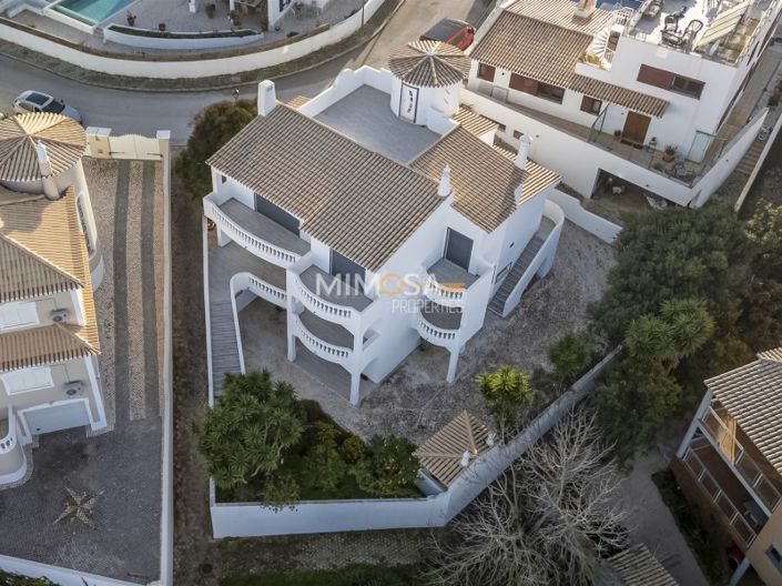Image No.43-4 Bed House for sale