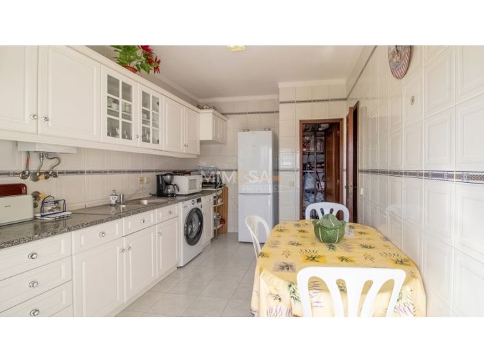 Image No.16-2 Bed Apartment for sale