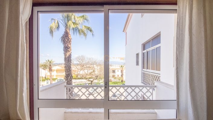 Image No.3-Appartement de 2 chambres à vendre à Lagos