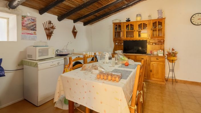 Image No.15-4 Bed Country House for sale