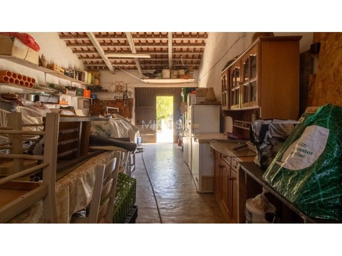 Image No.22-3 Bed Farmhouse for sale