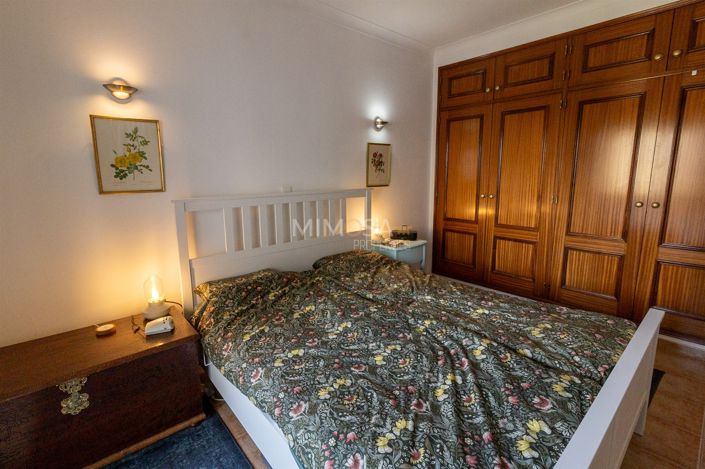 Image No.13-2 Bed Flat for sale