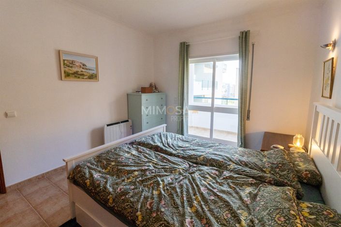 Image No.15-2 Bed Flat for sale