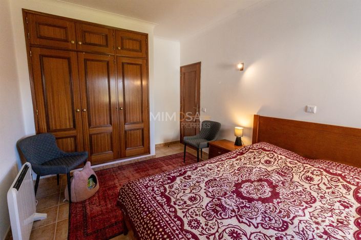 Image No.17-2 Bed Flat for sale