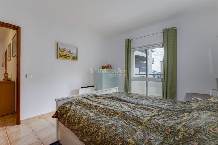 Image No.17-2 Bed Flat for sale