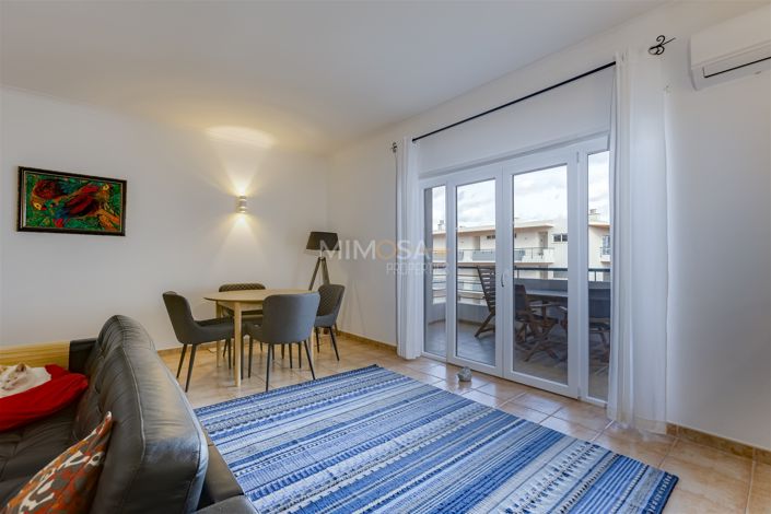 Image No.20-2 Bed Flat for sale