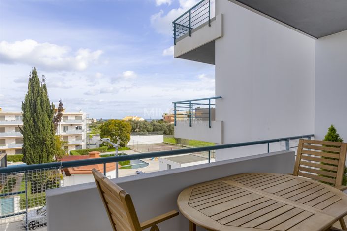 Image No.23-2 Bed Flat for sale