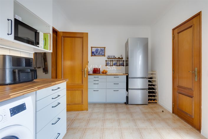 Image No.6-2 Bed Flat for sale