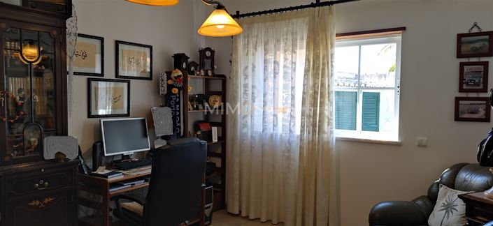 Image No.12-5 Bed House for sale