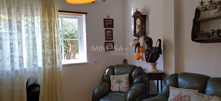 Image No.13-5 Bed House for sale