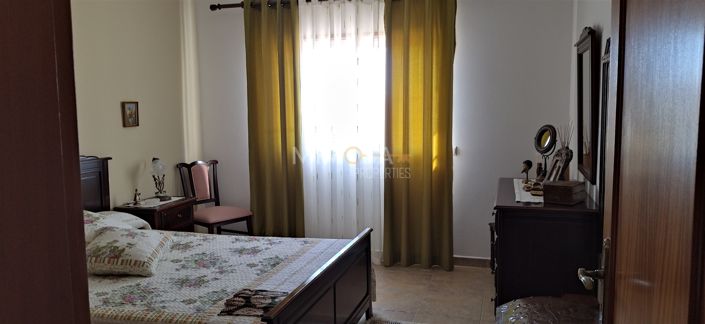 Image No.19-5 Bed House for sale