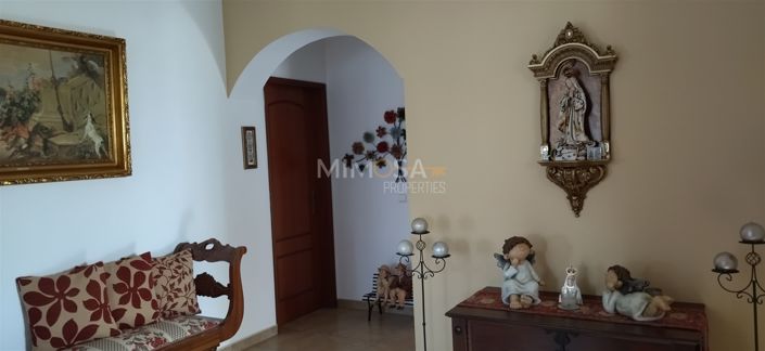 Image No.21-5 Bed House for sale