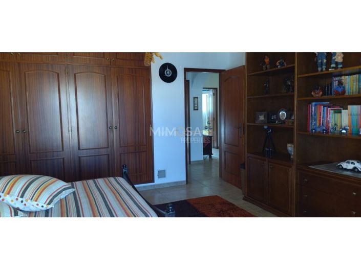 Image No.24-5 Bed House for sale