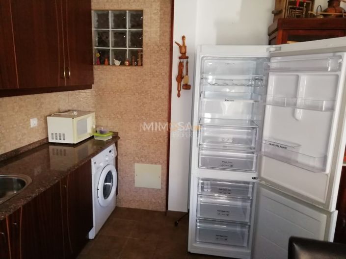 Image No.37-5 Bed House for sale