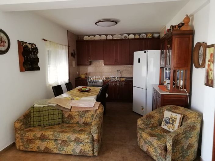 Image No.40-5 Bed House for sale