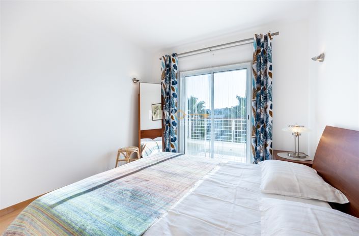 Image No.10-1 Bed Flat for sale