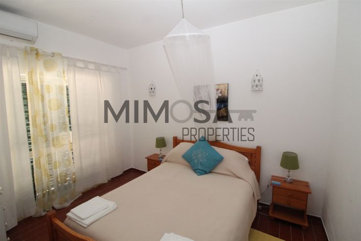 Image No.11-5 Bed House for sale