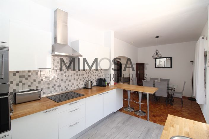 Image No.13-5 Bed House for sale