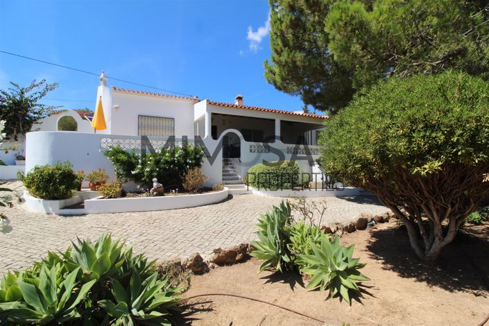 Image No.2-5 Bed House for sale