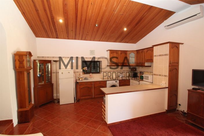 Image No.23-5 Bed House for sale