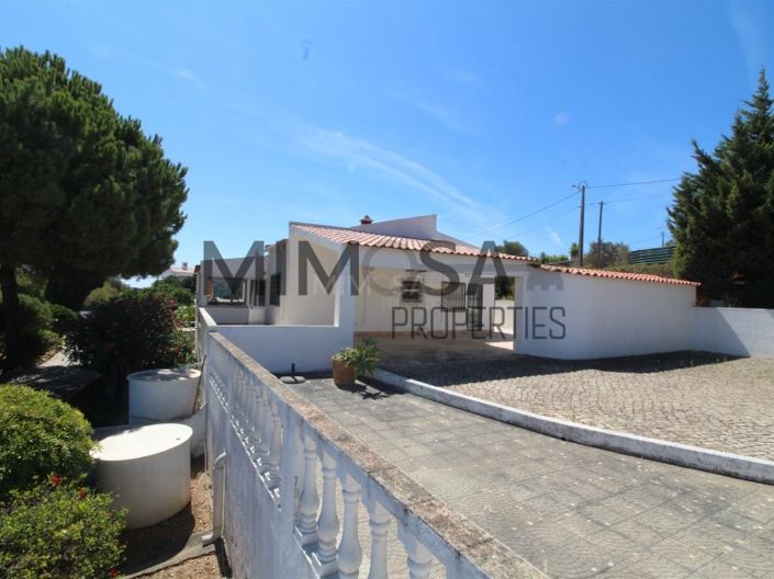 Image No.52-4 Bed House for sale