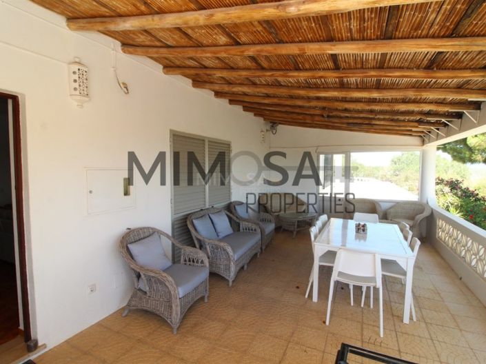 Image No.6-4 Bed House for sale
