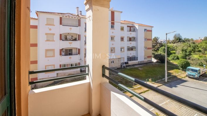 Image No.19-3 Bed Flat for sale