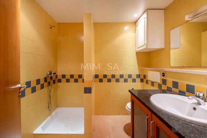 Image No.7-3 Bed Flat for sale