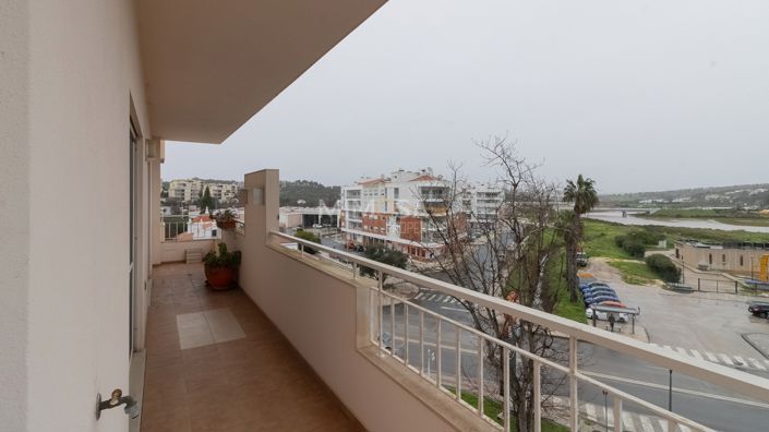 Image No.20-2 Bed Flat for sale