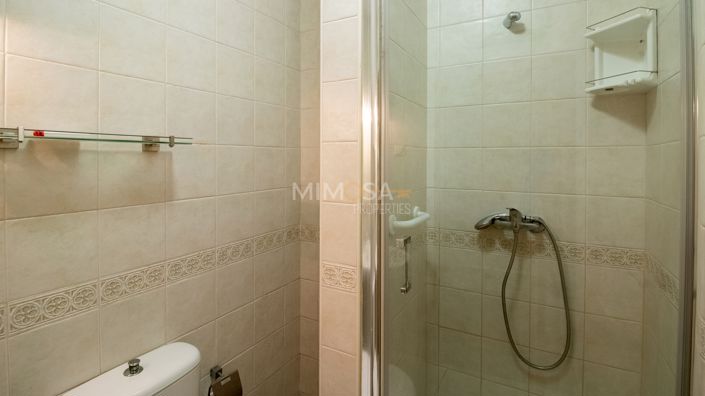 Image No.21-2 Bed Flat for sale