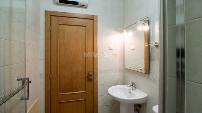 Image No.22-2 Bed Flat for sale