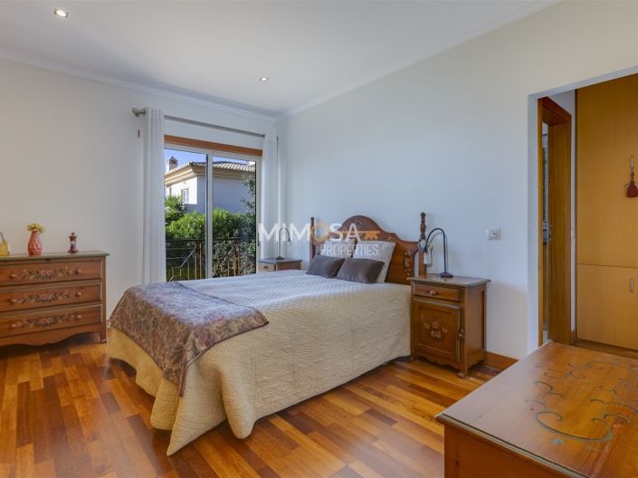 Image No.17-3 Bed House for sale