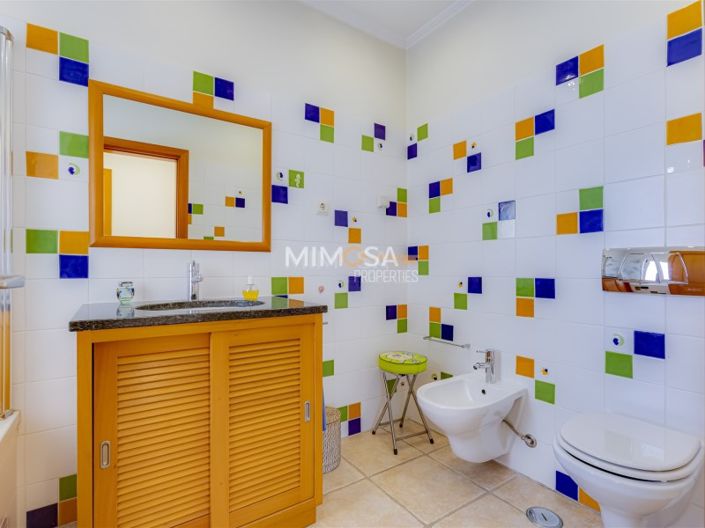 Image No.20-3 Bed House for sale