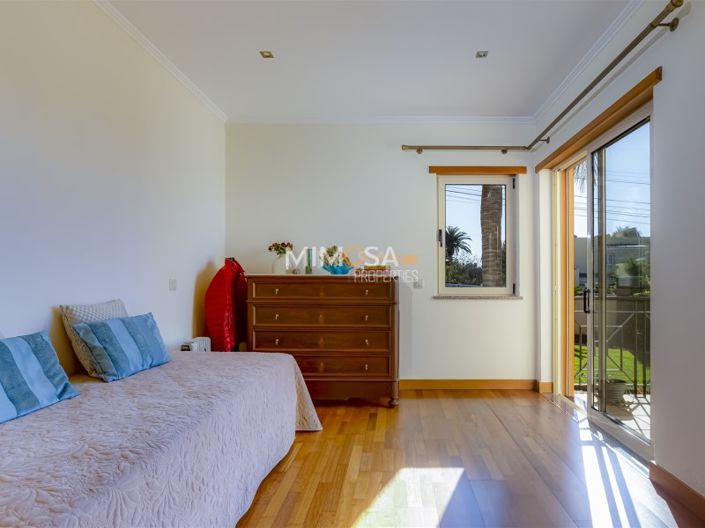 Image No.23-3 Bed House for sale