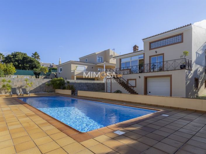 Image No.25-3 Bed House for sale