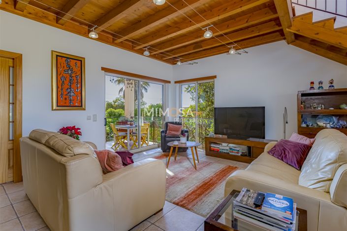 Image No.5-3 Bed House for sale