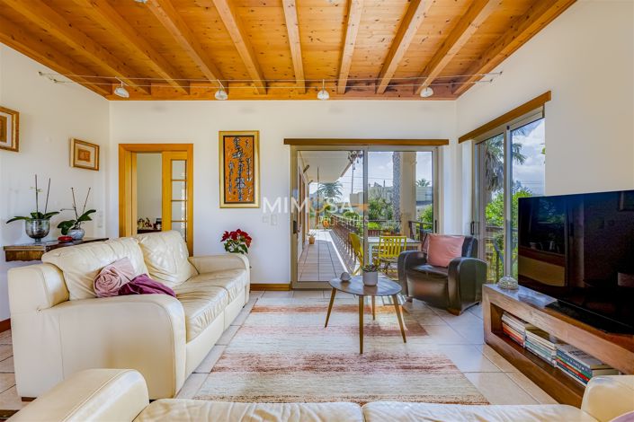 Image No.6-3 Bed House for sale