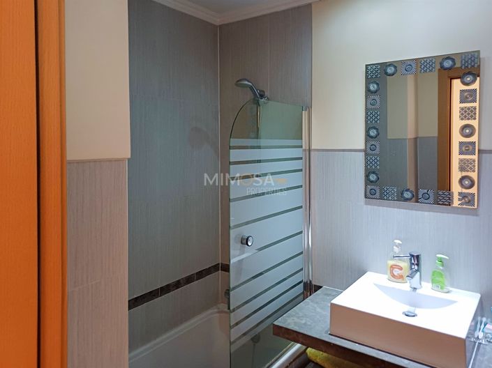 Image No.20-2 Bed Flat for sale