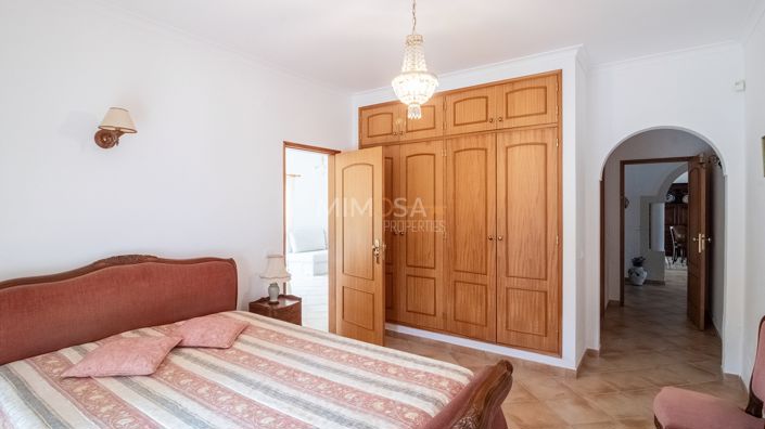 Image No.12-Propriété de 3 chambres à vendre à Lagos