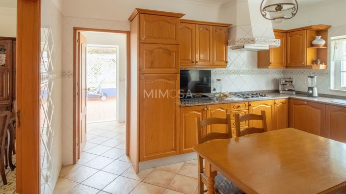 Image No.16-Propriété de 3 chambres à vendre à Lagos