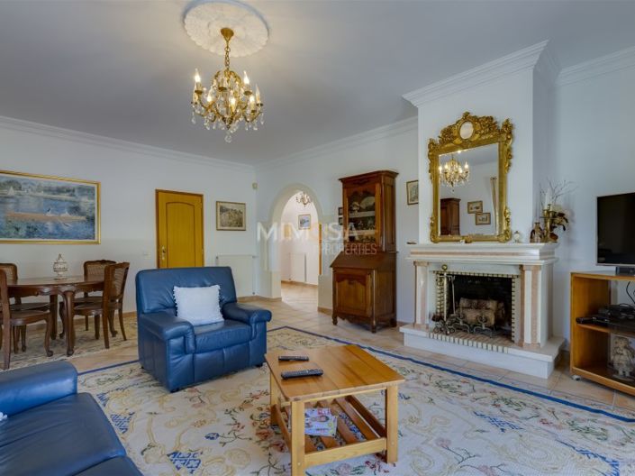 Image No.24-3 Bed House for sale