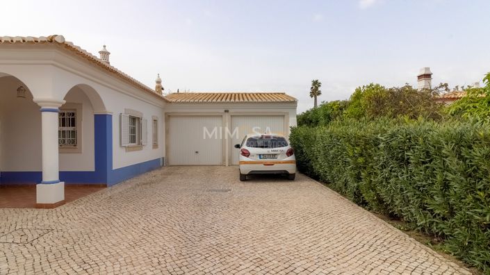 Image No.25-Propriété de 3 chambres à vendre à Lagos